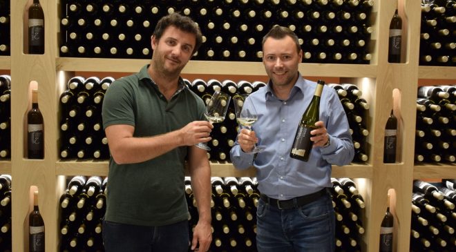 record fatturato 2021 cantina valle isarco enologo Hannes Munter e direttore generale Armin Gratl