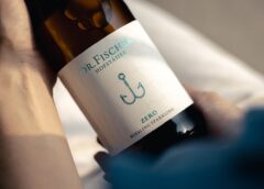 Dr. Fischer Zero Riesling Sparkling la novità di Hofstätter, sotto la lente d'ingrandimento